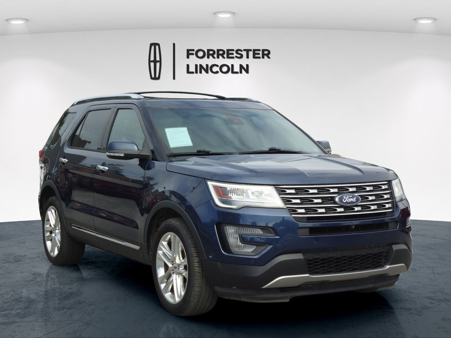 2017 FORD Explorer