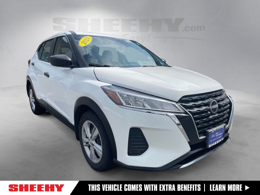 2024 NISSAN Kicks