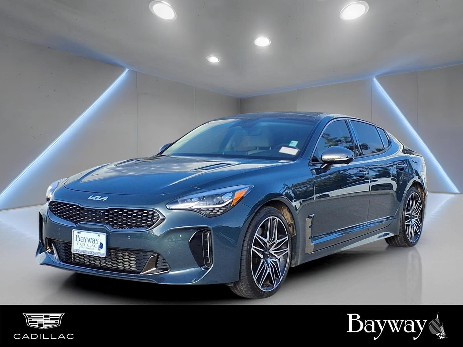 2022 KIA Stinger