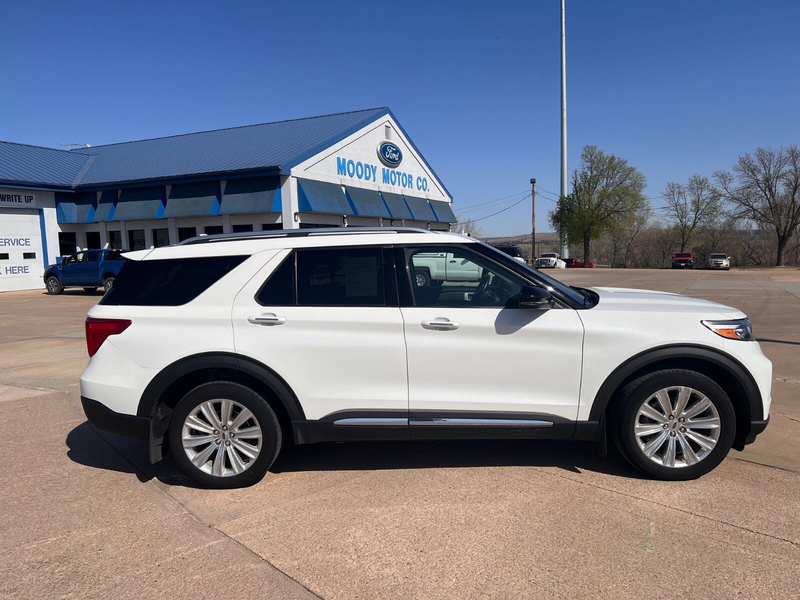 2020 FORD Explorer