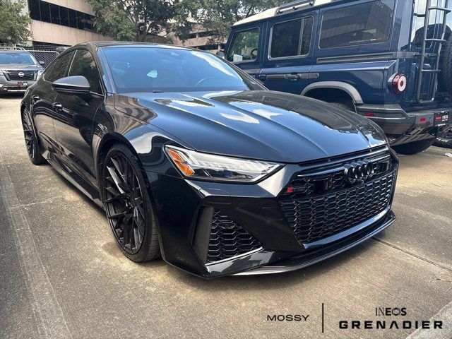 2021 AUDI RS7