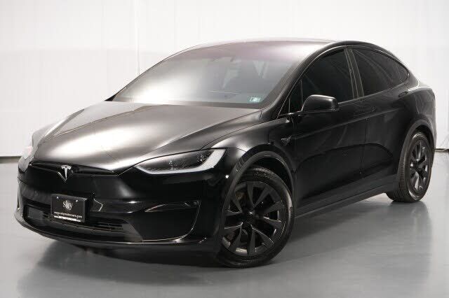 2024 TESLA Model X