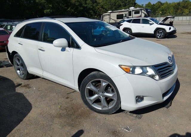 2011 TOYOTA Venza