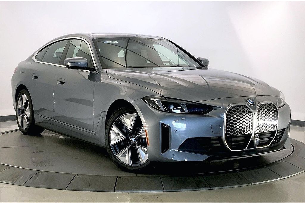 2026 BMW i4
