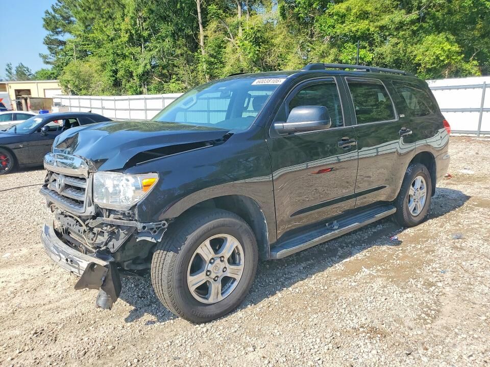 2013 TOYOTA Sequoia