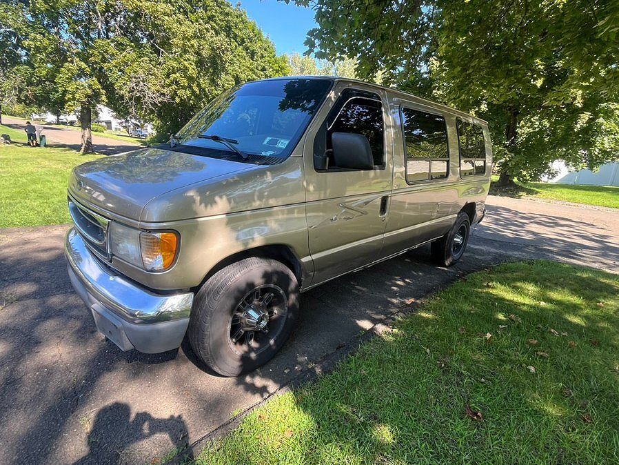 1999 FORD E-150