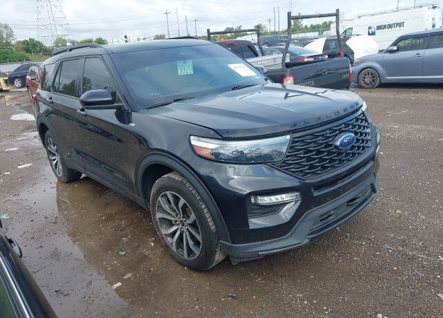 2022 FORD Explorer