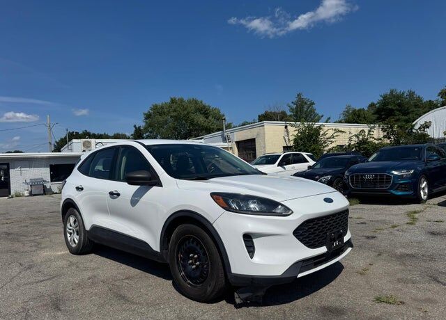 2020 FORD Escape