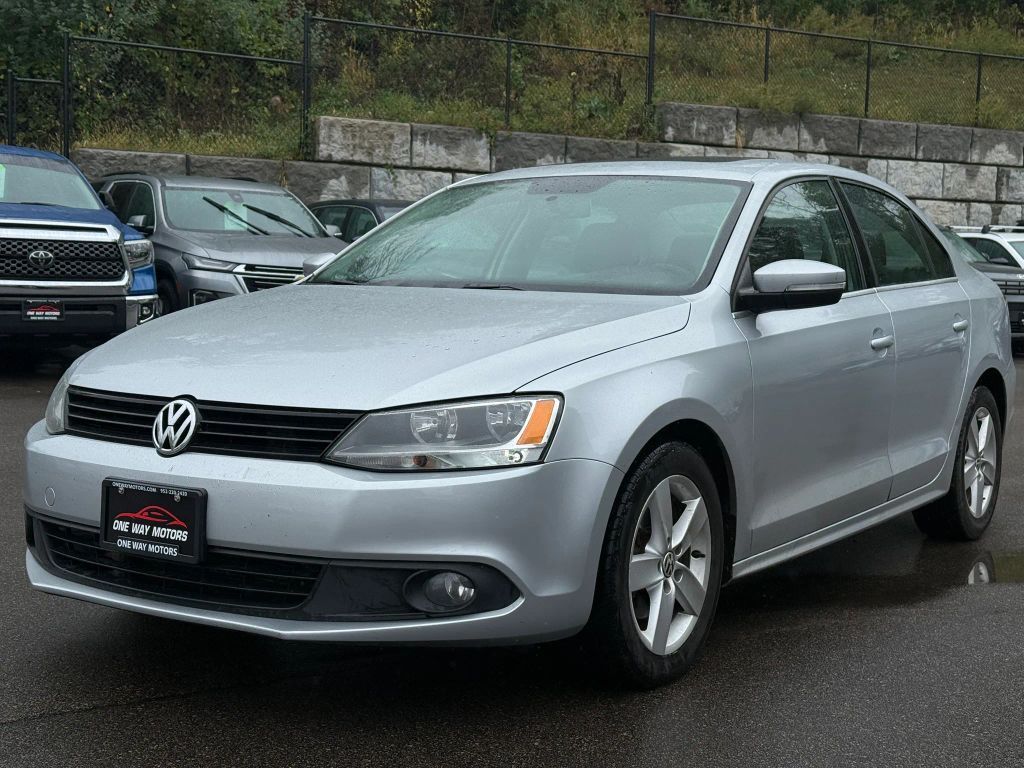 2014 VOLKSWAGEN Jetta