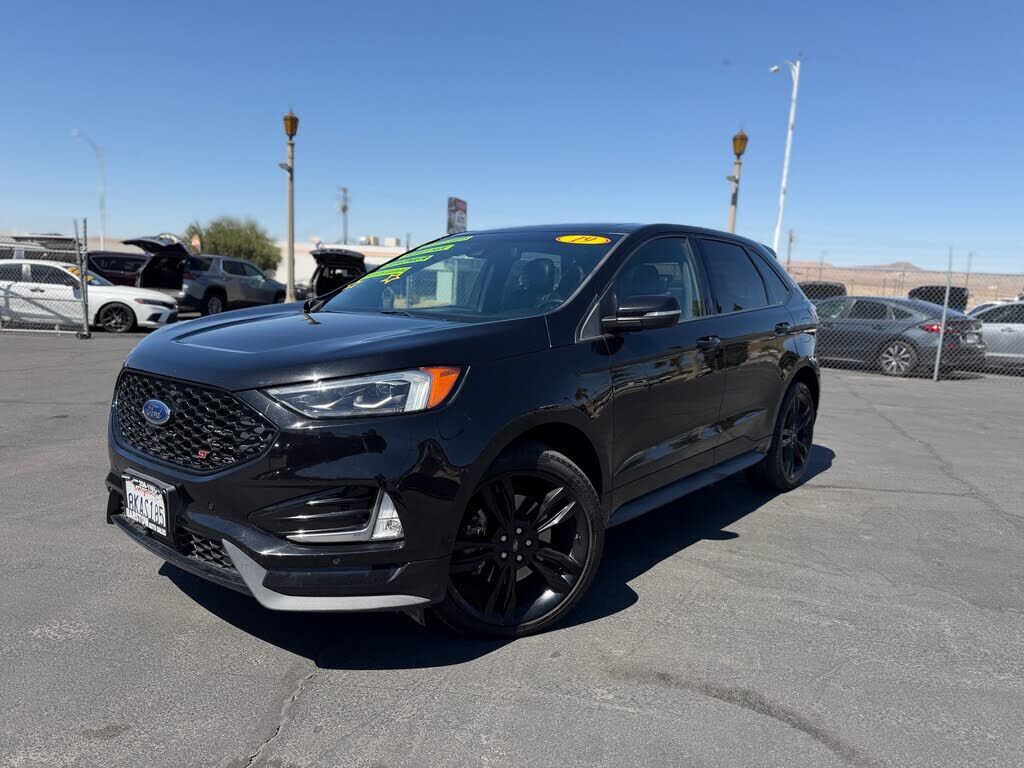 2019 FORD Edge