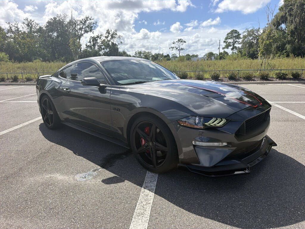2019 FORD Mustang