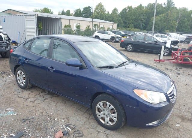2010 HYUNDAI Elantra