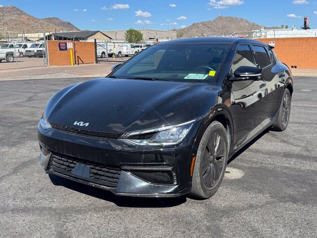 2024 KIA EV6