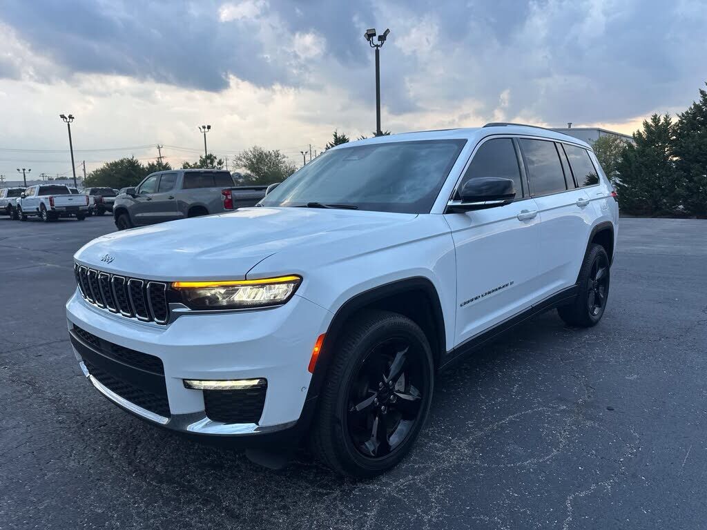 2022 JEEP Grand Cherokee