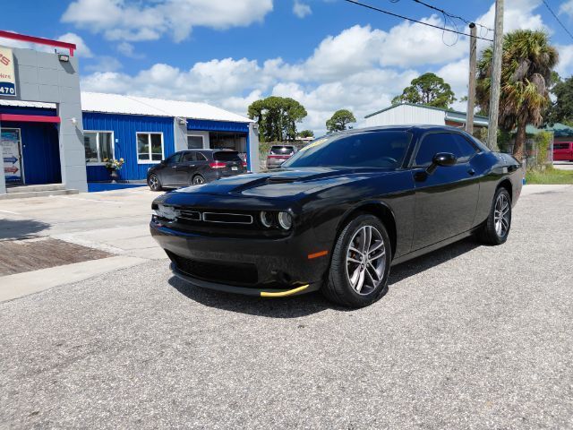 2019 DODGE Challenger