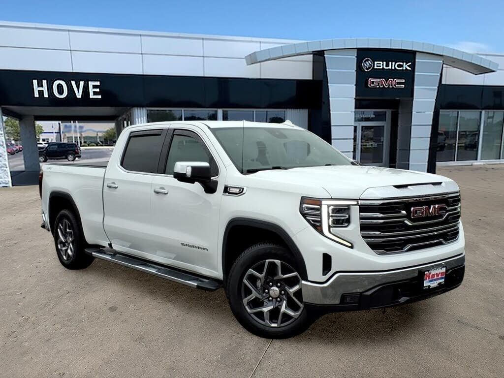 2023 GMC Sierra