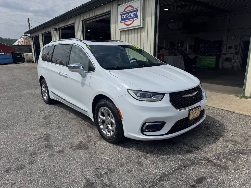 2021 CHRYSLER Pacifica