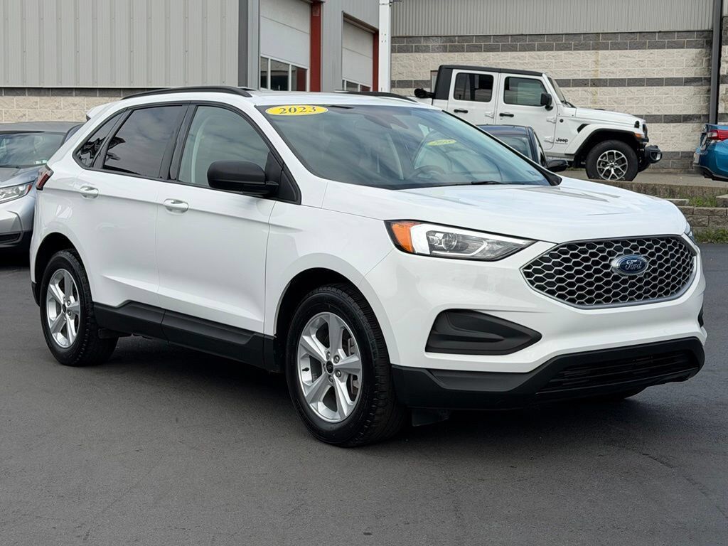 2023 FORD Edge