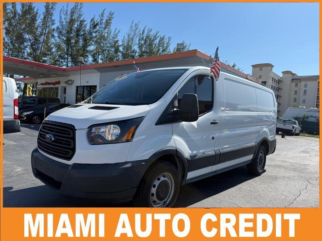 2017 FORD Transit
