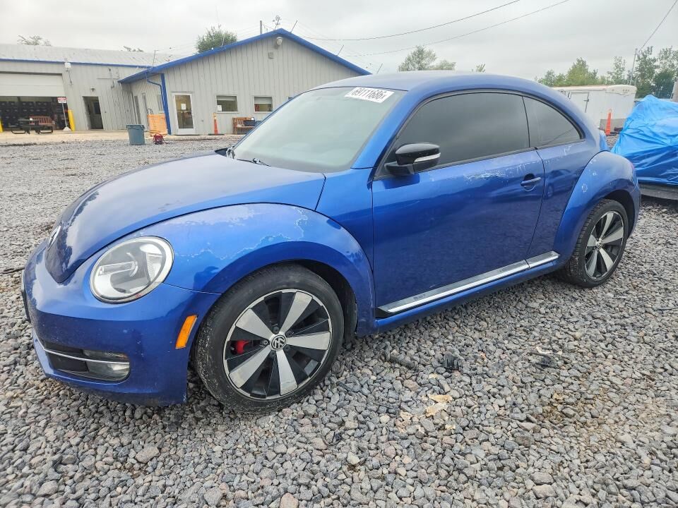 2012 VOLKSWAGEN Beetle