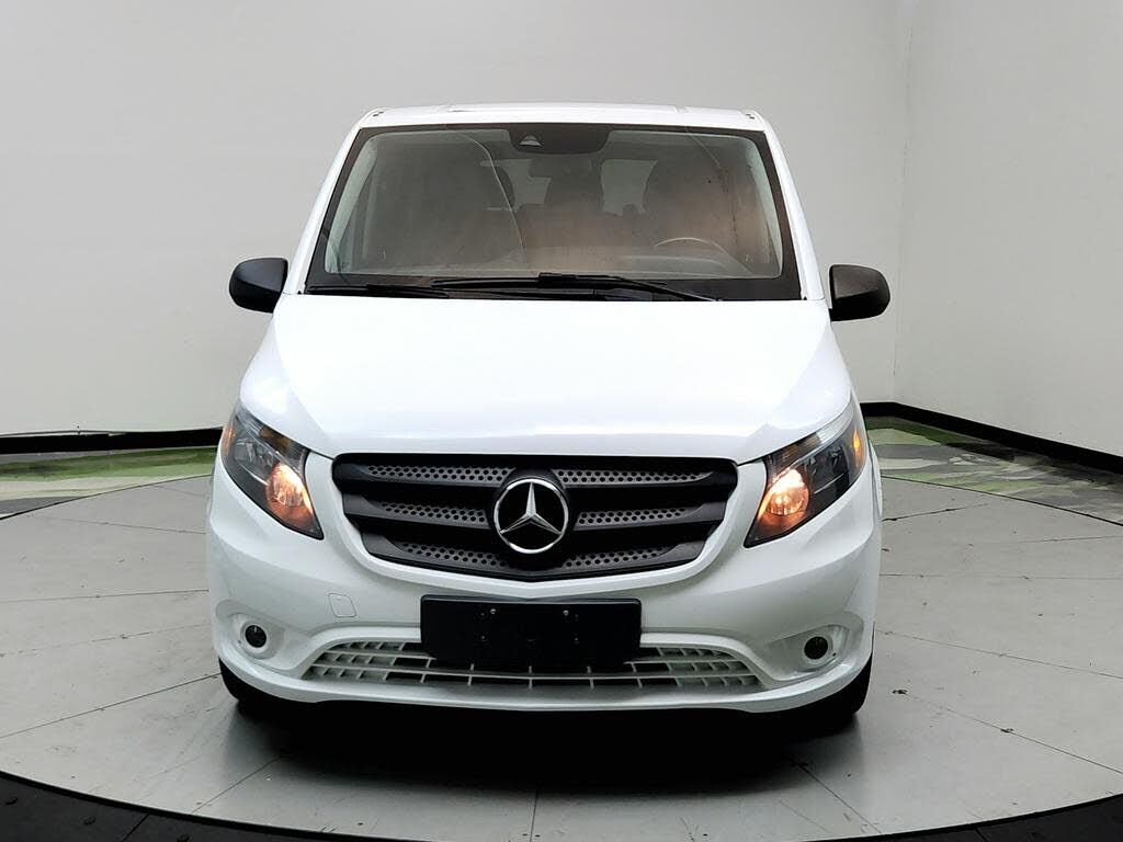 2018 Mercedes-Benz METRIS