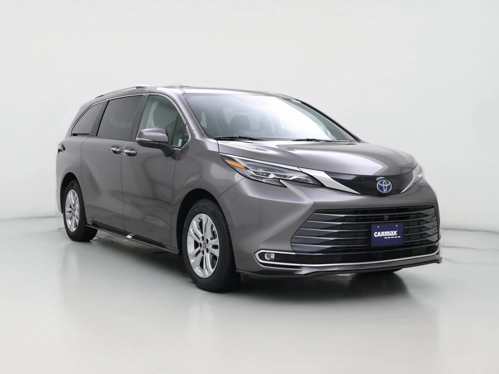2024 TOYOTA Sienna