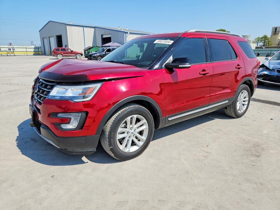 2017 FORD Explorer
