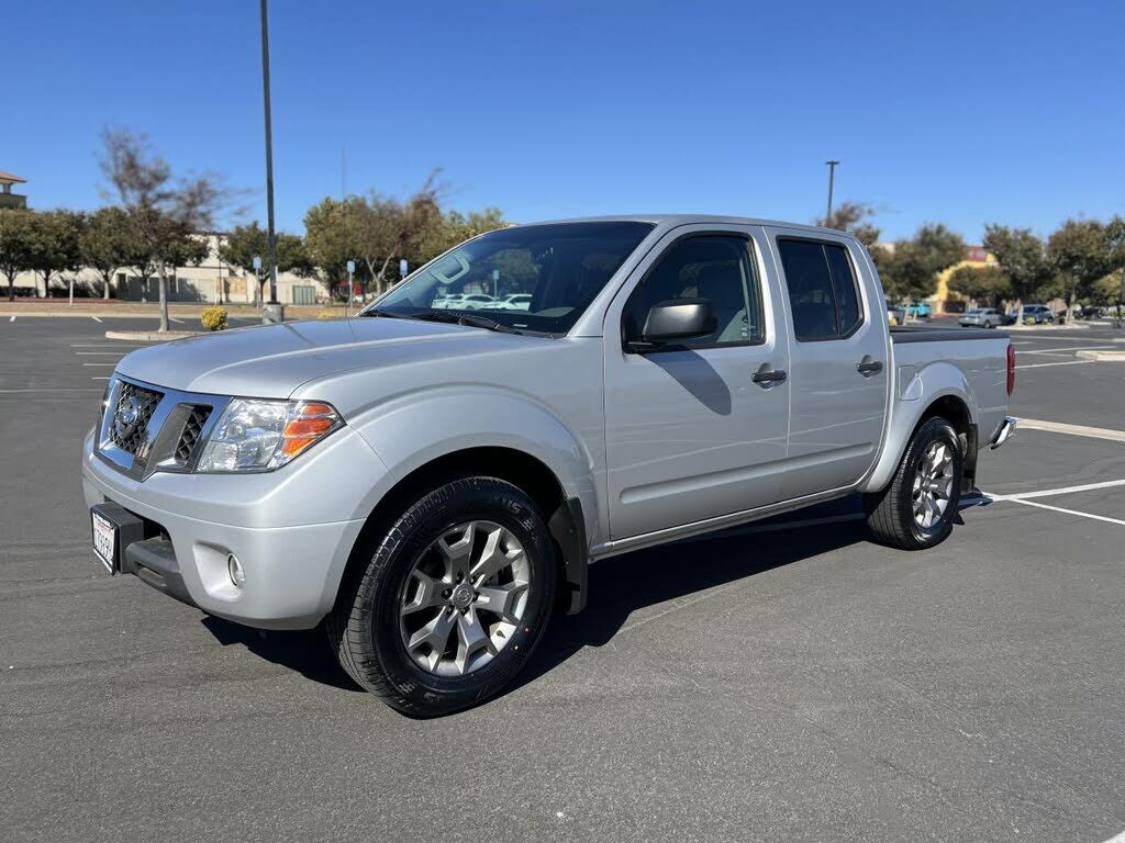 2021 NISSAN Frontier
