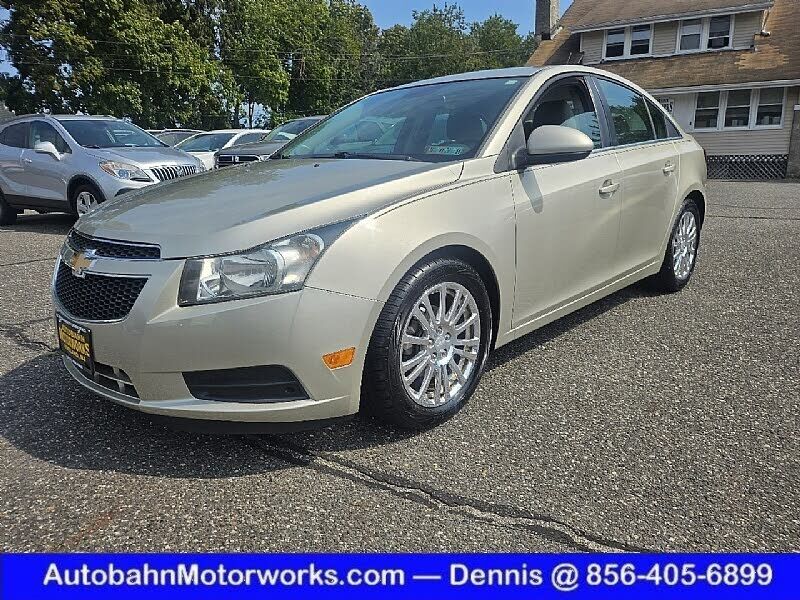 2013 CHEVROLET Cruze