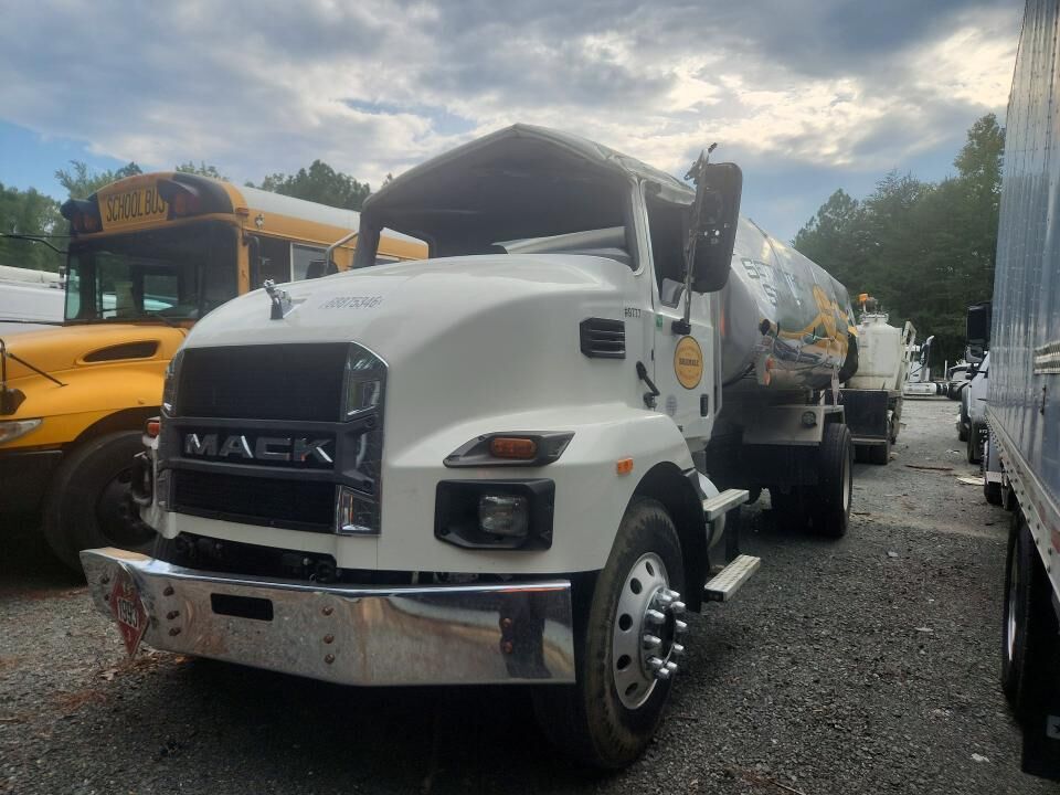 2024 MACK MD