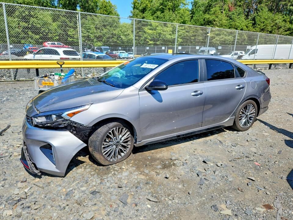 2023 KIA Forte