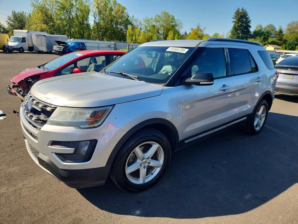 2016 FORD Explorer
