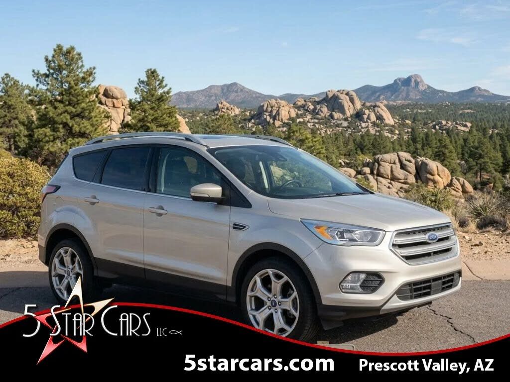 2017 FORD Escape