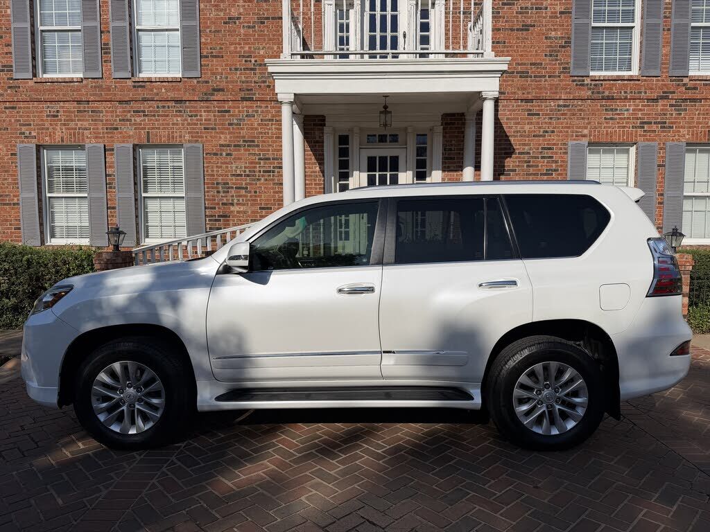 2016 LEXUS GX