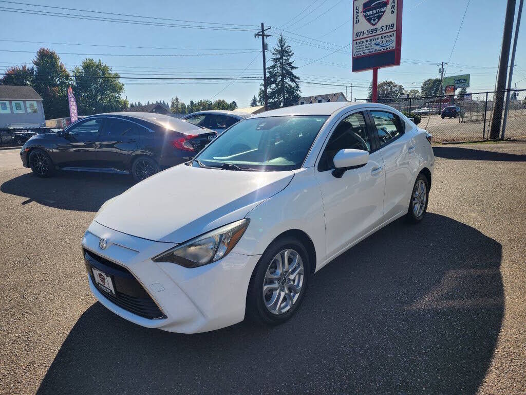 2016 TOYOTA Scion