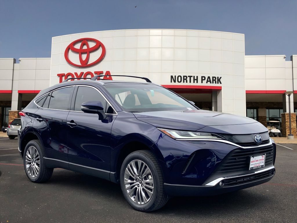 2024 TOYOTA Venza