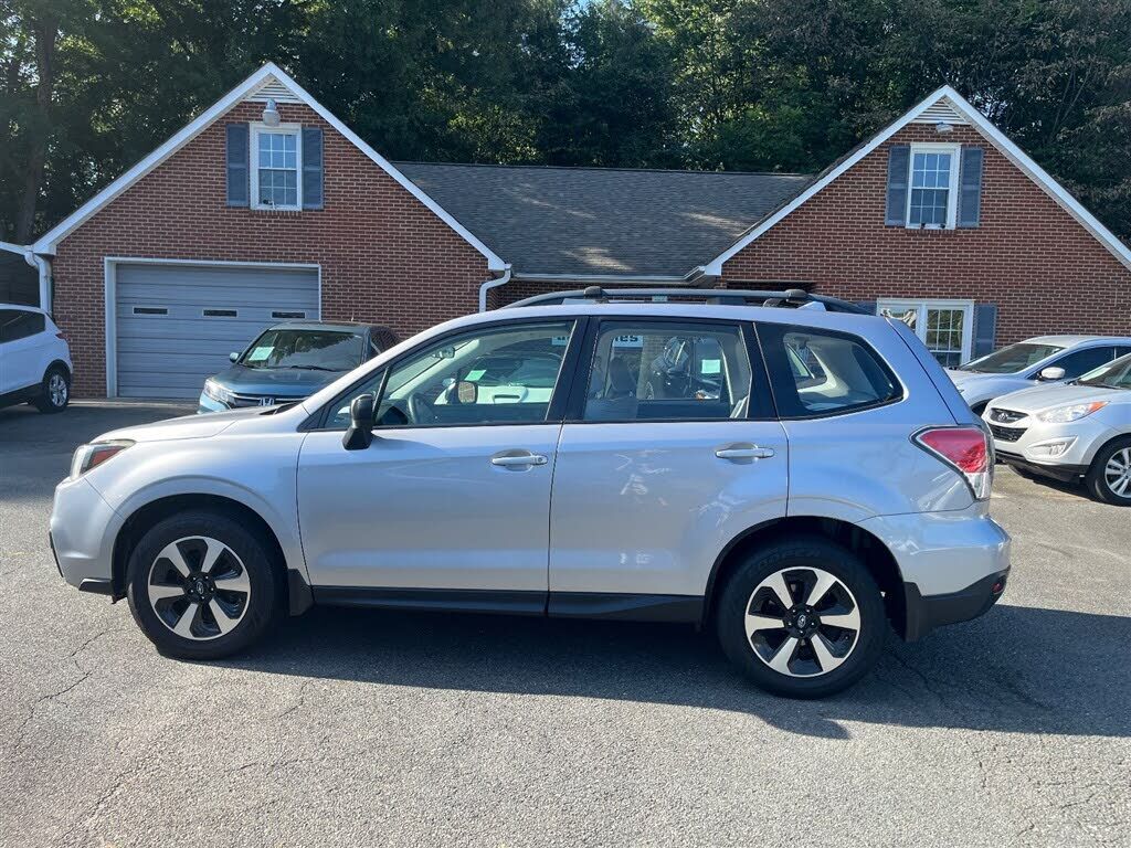 2018 SUBARU Forester