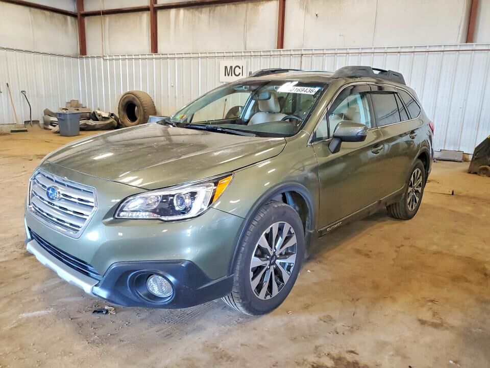 2015 SUBARU Outback