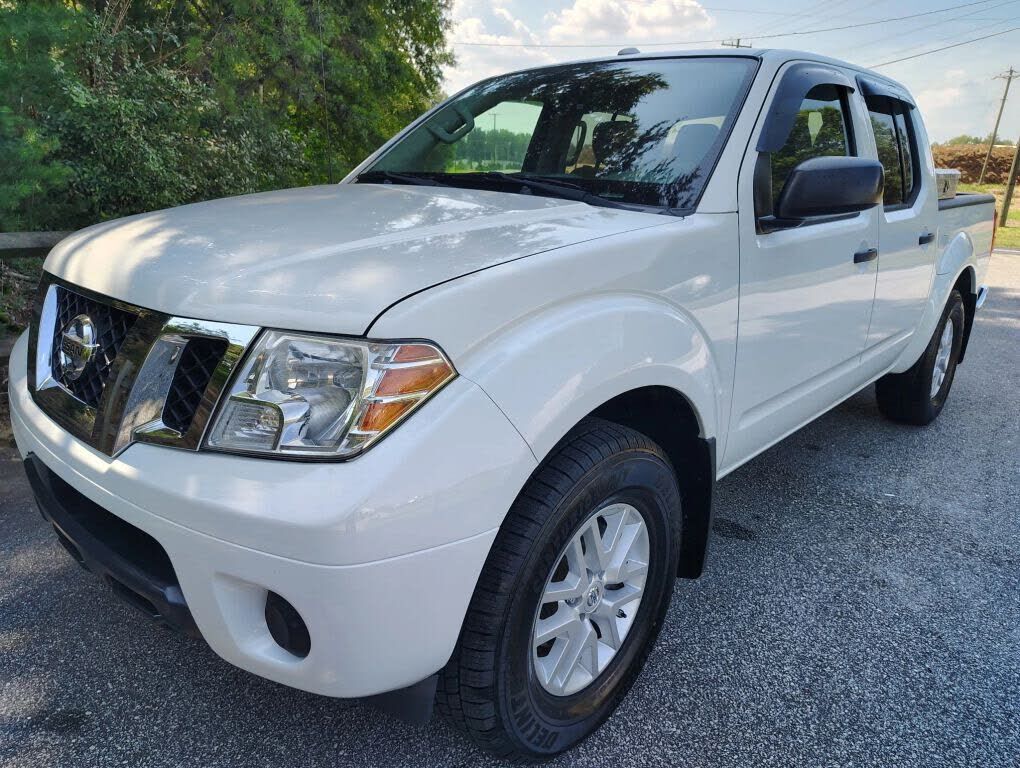 2017 NISSAN Frontier