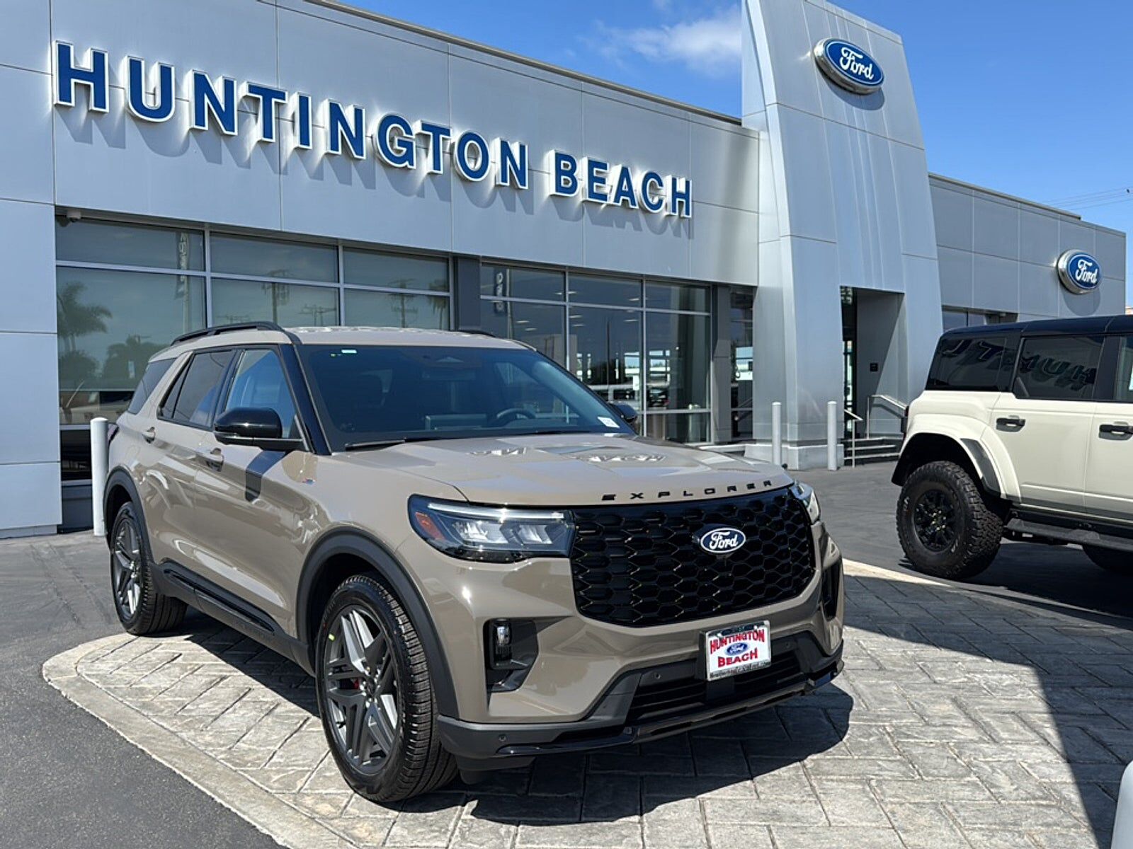 2027 FORD Explorer