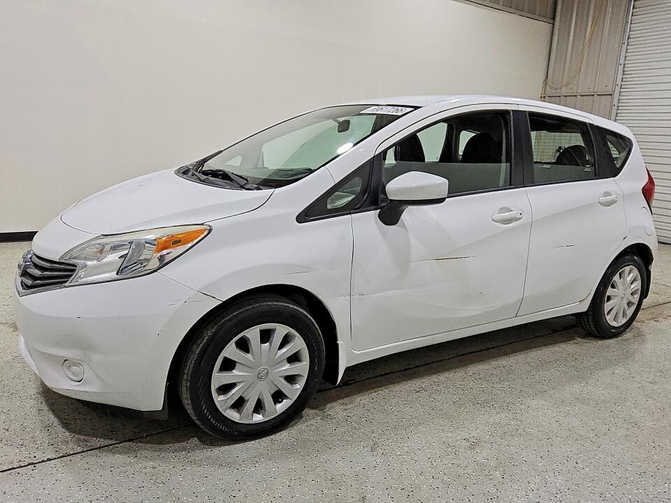 2016 NISSAN Versa