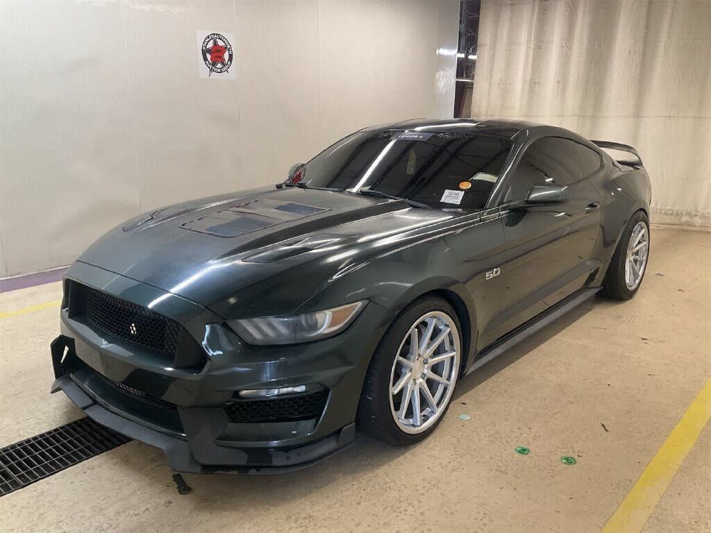 2016 FORD Mustang
