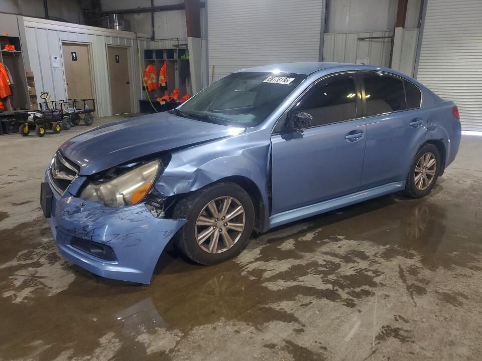 2011 SUBARU Legacy
