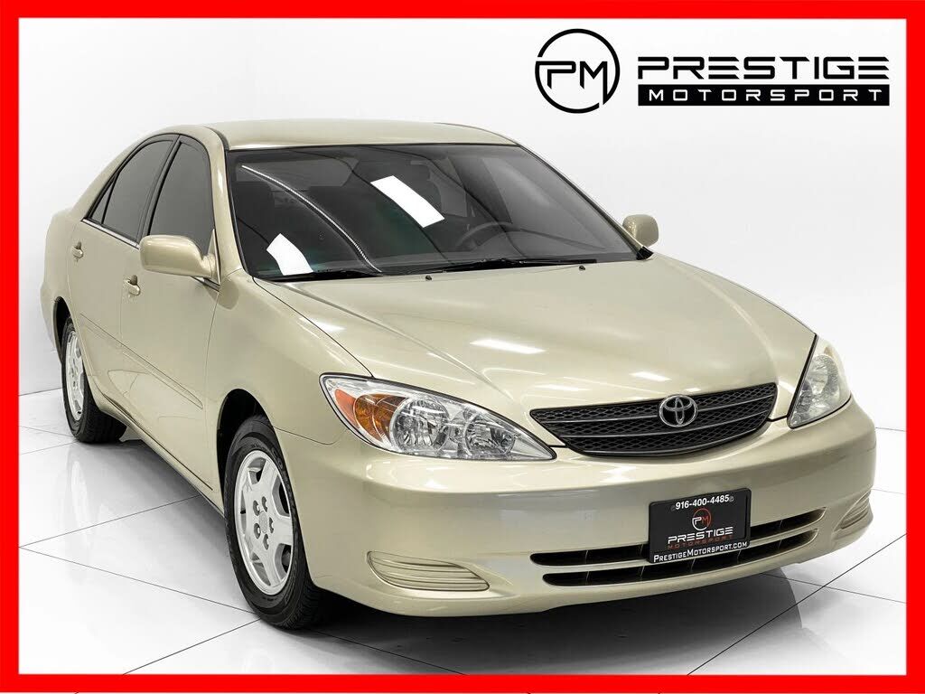 2002 TOYOTA Camry