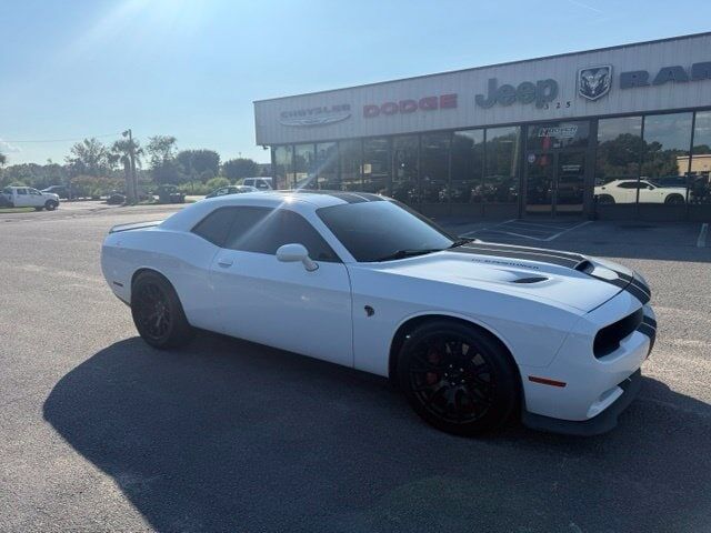 2016 DODGE Challenger