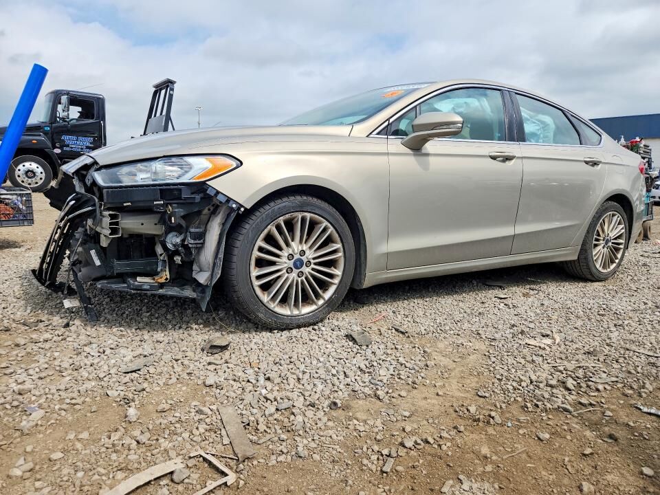 2016 FORD Fusion