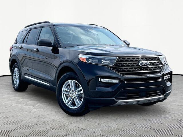 2022 FORD Explorer