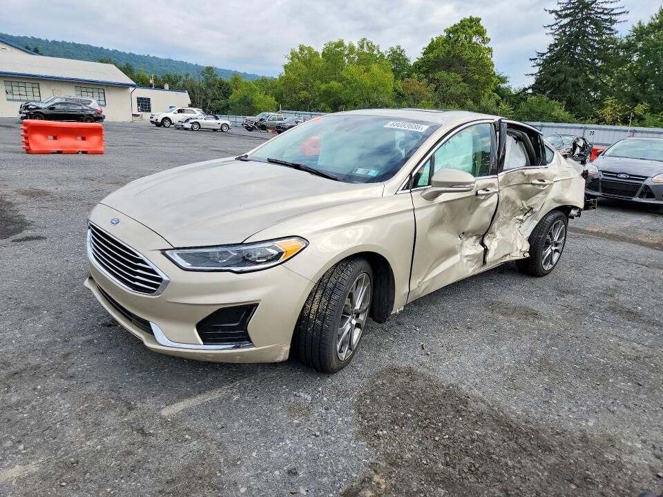 2019 FORD Fusion