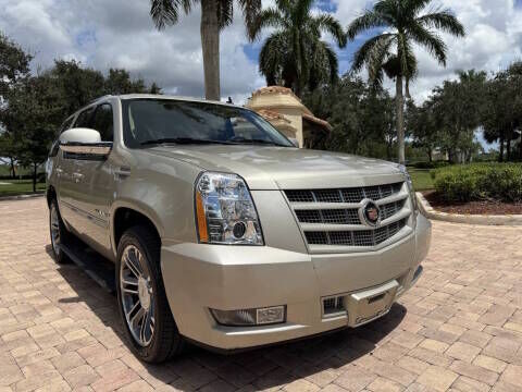 2013 CADILLAC Escalade