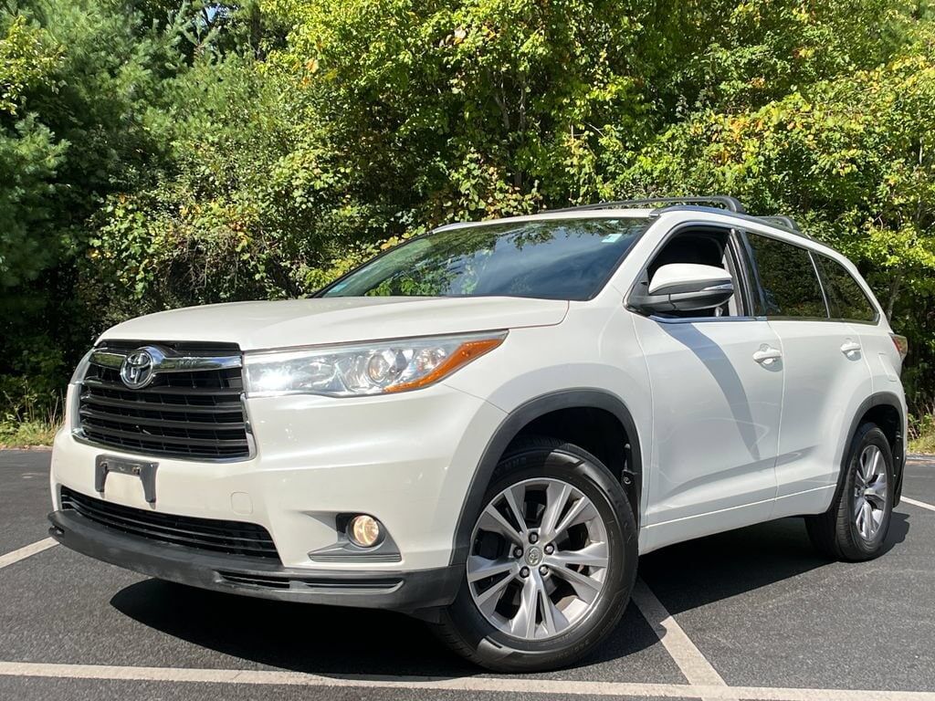 2015 TOYOTA Highlander